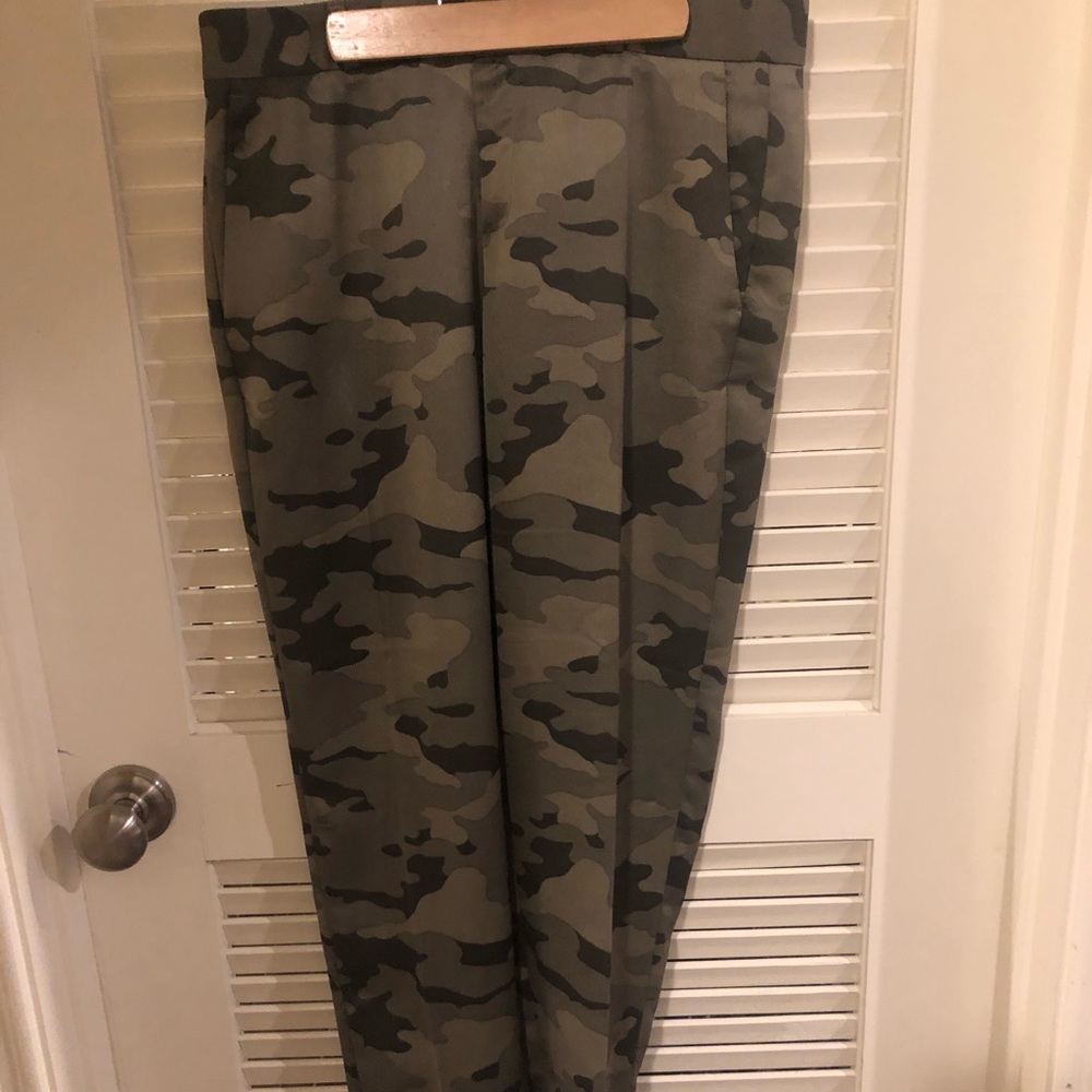 Banana republic satin camo pants